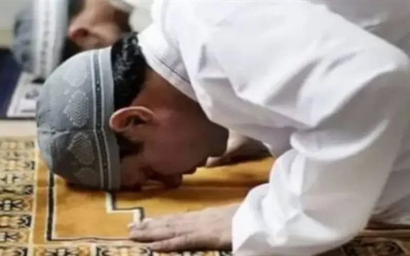 مواقيت الصلاة في الإسكندرية ومدن القناة وشرم الشيخ ليوم الأربعاء